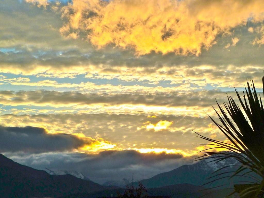 Te Anau Lodge Dış mekan fotoğraf